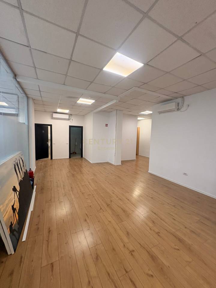 2 Office Units for Rent - Willson Square
