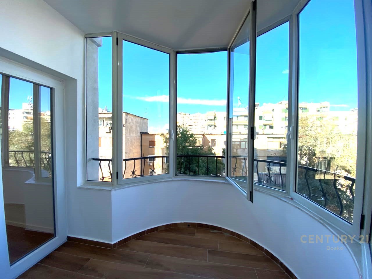✅Shitet Apartament 1+1 Te Mozaiku✅