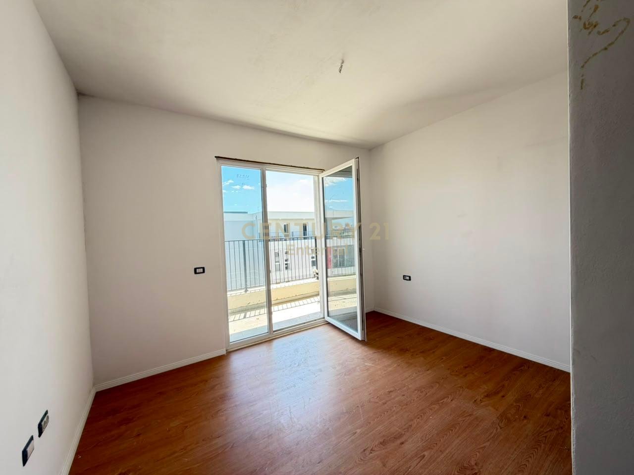 Apartament 2+1 per shitje tek Univers City!
