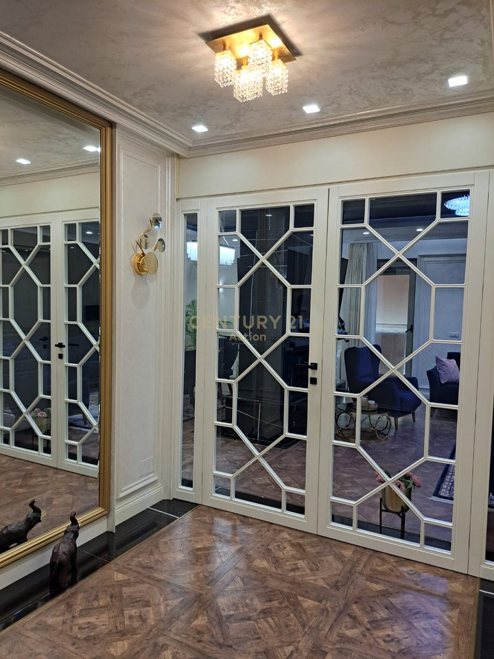 LUXURY 2+1+2 APARTMENT FOR RENT AT DELIJORGJI COMPLEX!