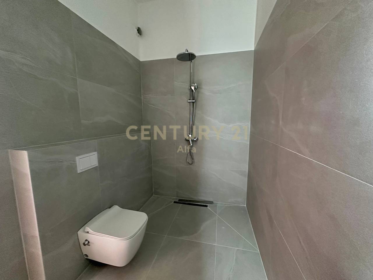 VENDESI APPARTAMENTO 2+1+2 + VERANDA | MET INVEST – LAGO SECCO‼️