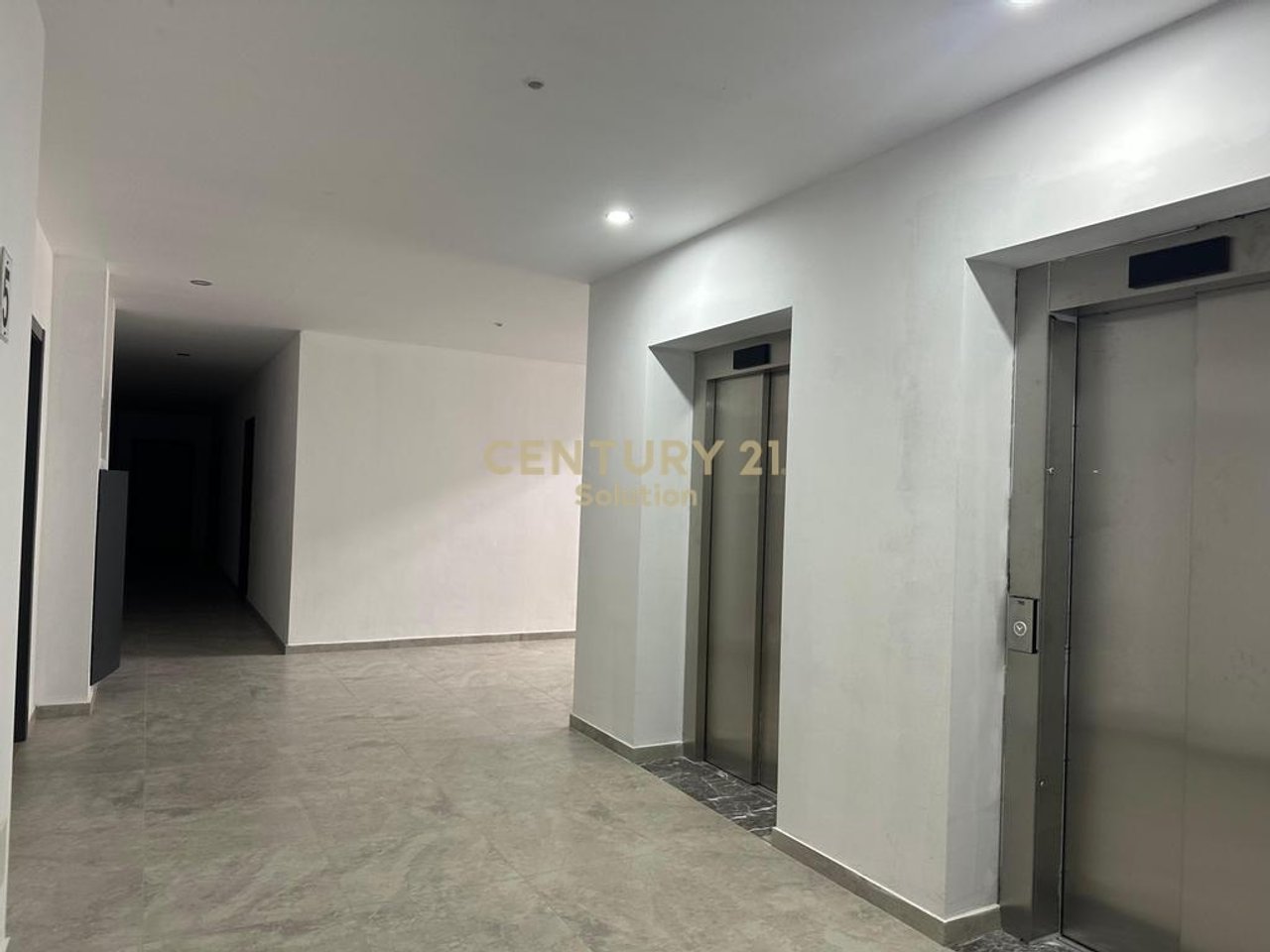APARTAMENT 2+1 PER SHITJE NE GOLEM !