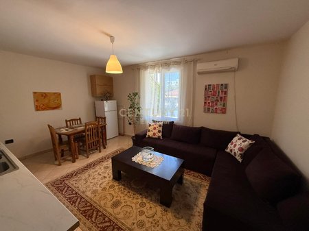 Duplex per qira tek Shkolla e Bashkuar