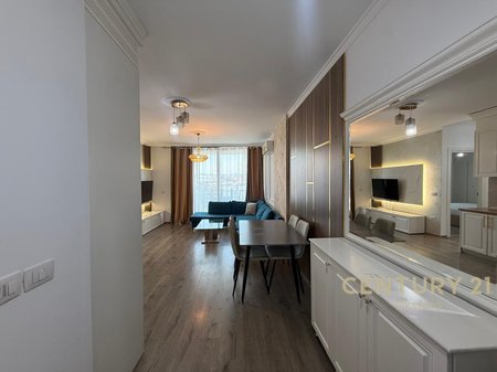 Ekskluzive! Shesim apartament 2+1+2,tek Kompleksi "Fiori Di Bosko" !