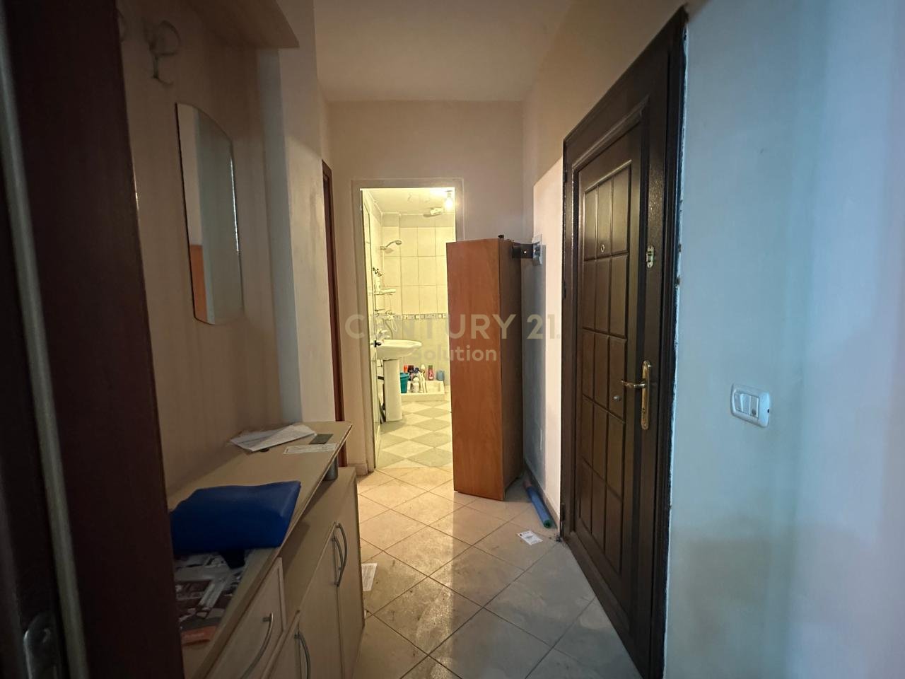SHITET APARTAMENT 1+1 NE GOLEM