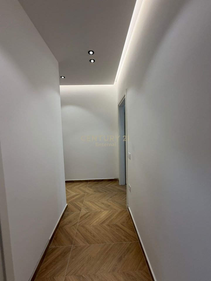 Apartament per shitje  ne Oasis rezidence