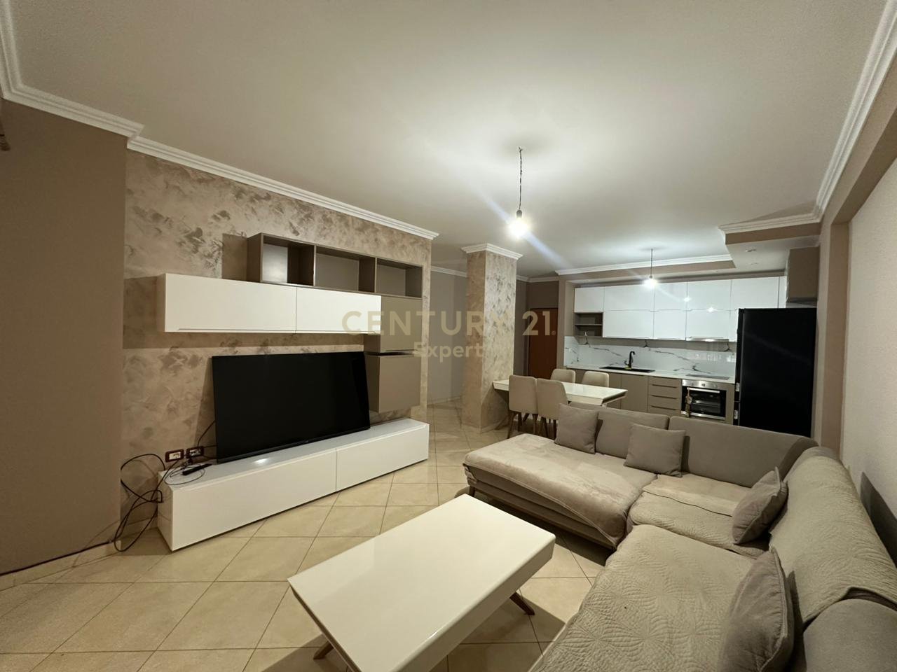 2+1 APARTMENT FOR RENT NEAR THE MUSIC SCHOOL
