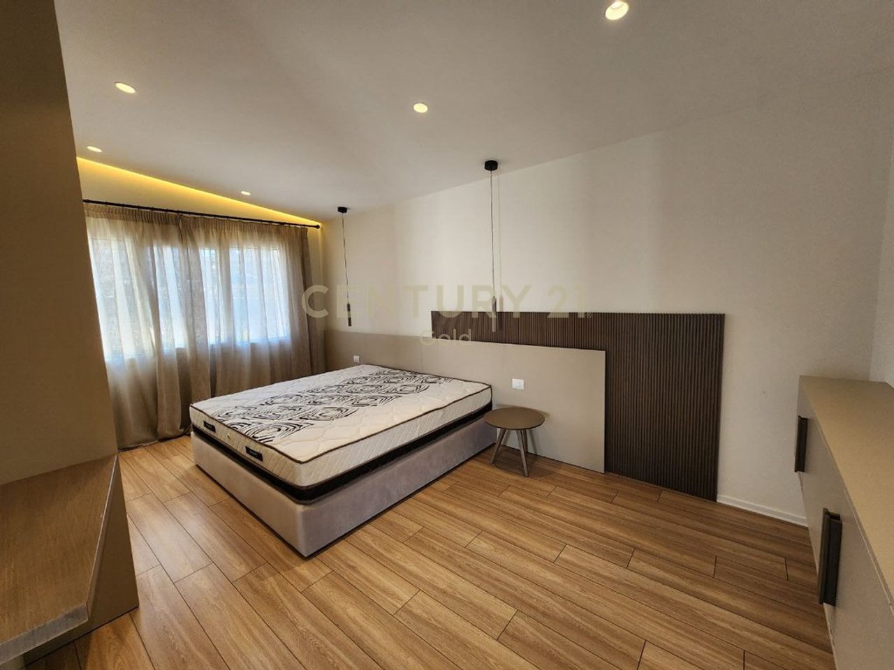 MODERN VILLA FOR SALE NEAR TEG.