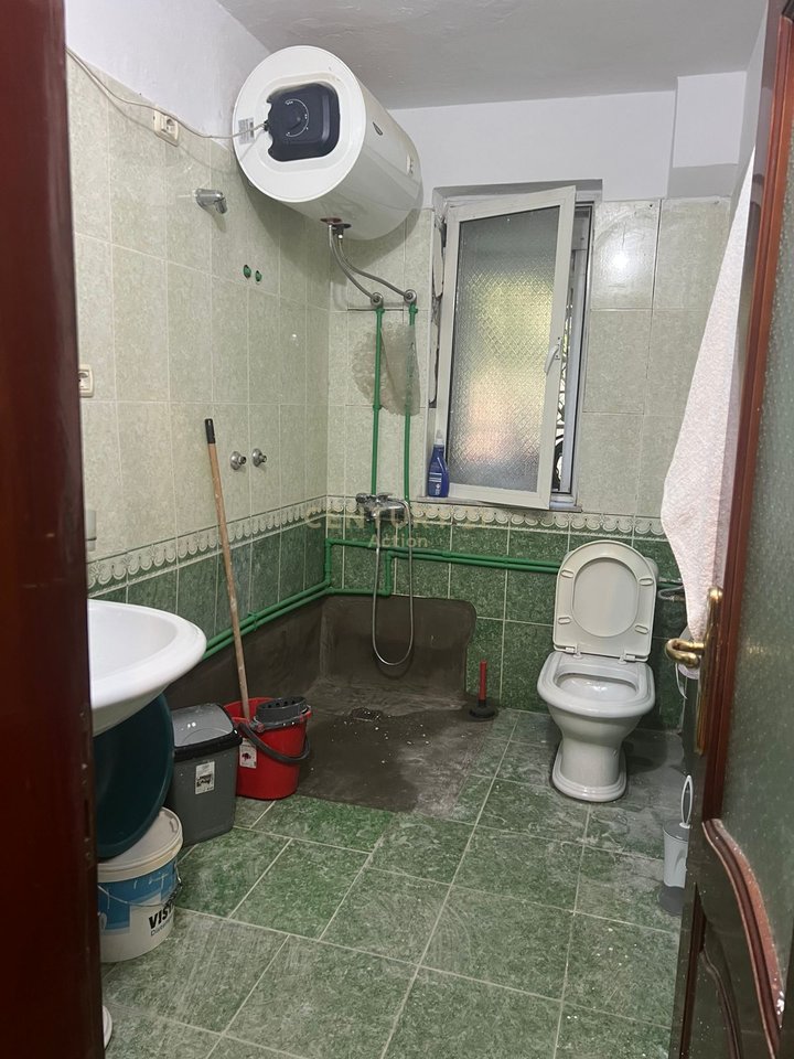 Appartamento 1+1 in Vendita al Mercato Elettrico, Tirana - 110000€ | 60 m²