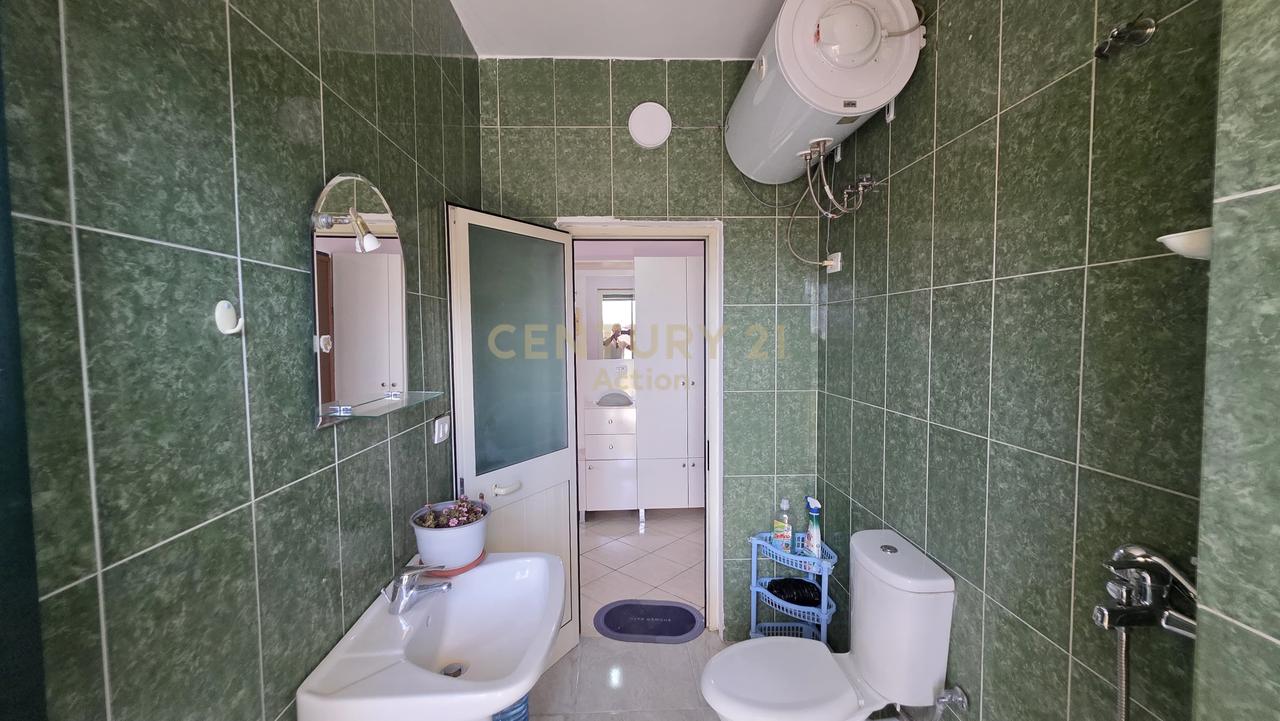 APPARTAMENTO 1+1 IN VENDITA A 21 DHJETORI, VICINO A MONDIAL!