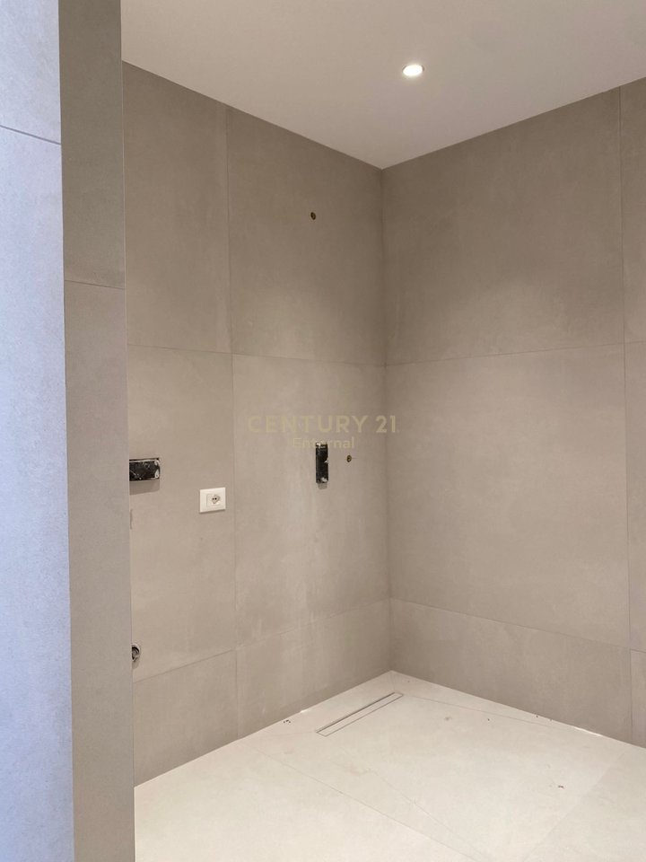 Super Apartment 2+1+2 for Sale at Dry Lake near Hotel Radisson