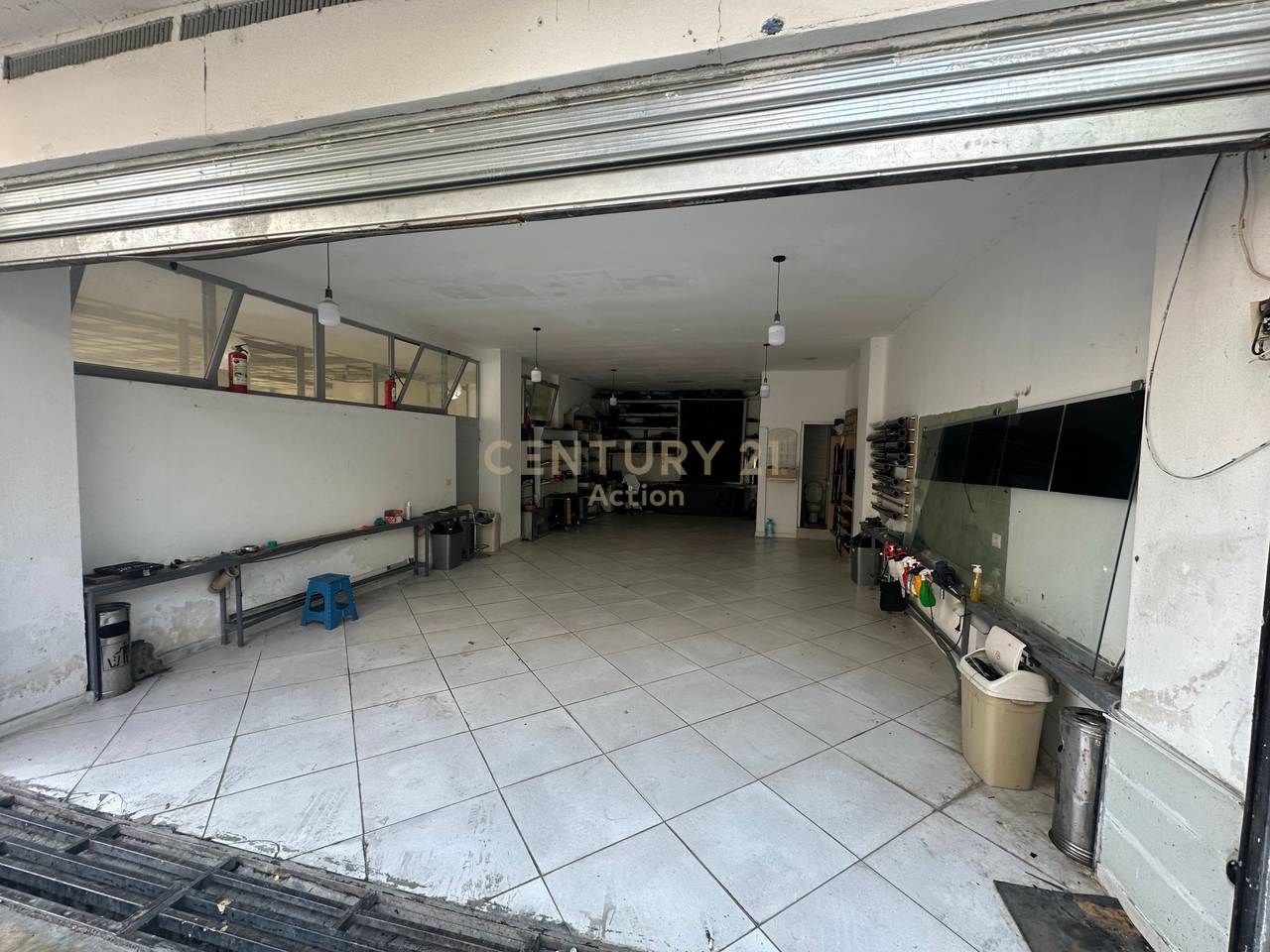 🏢 PROPERTY FOR SALE WITH INVESTMENT POTENTIAL – QESARAKË