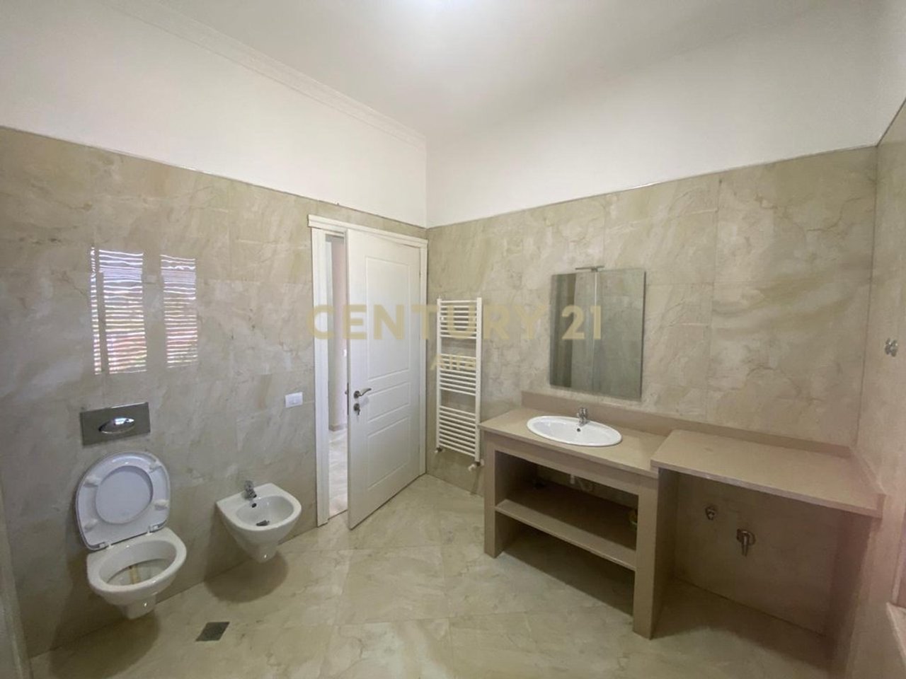 Mjull - Bathore elite villa for sale .