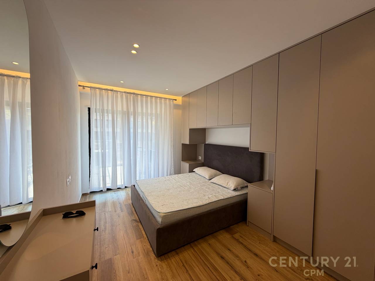 Apartament 2+1 per qira tek Rezidenca Kodra e Diellit 2