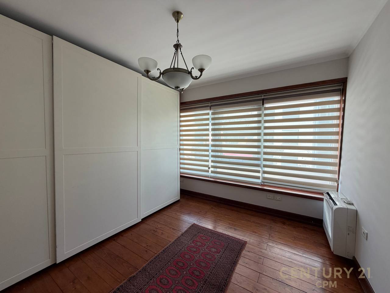 Apartment 4+1 for rent in Bllok