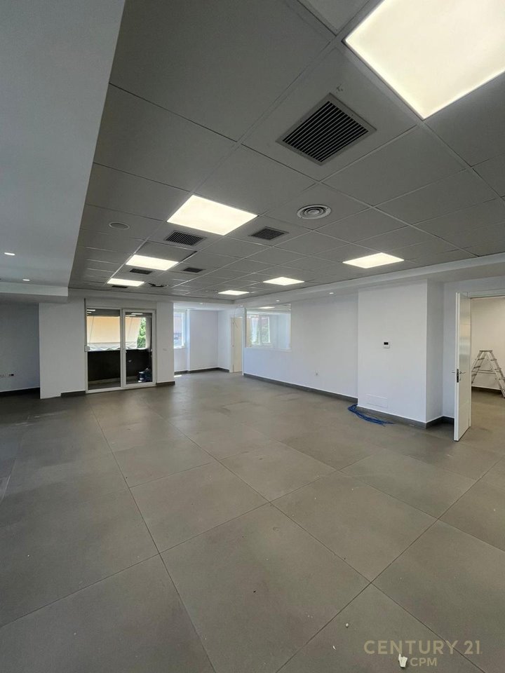 Modern Office + 2 parking spaces For Sale, near Kika 2, Commune of Paris, Tirana