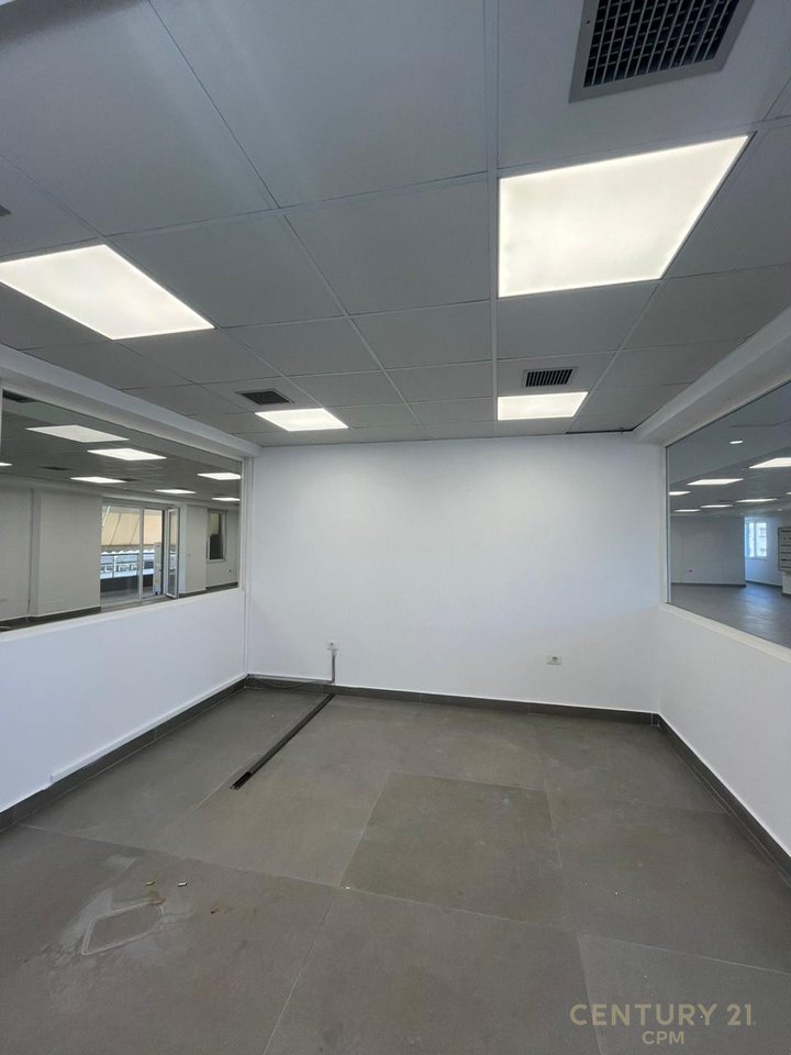 Modern Office + 2 parking spaces For Sale, near Kika 2, Commune of Paris, Tirana