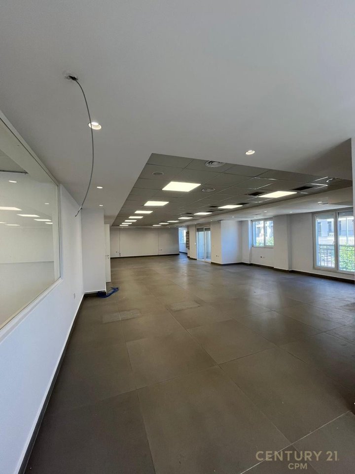Modern Office + 2 parking spaces For Sale, near Kika 2, Commune of Paris, Tirana