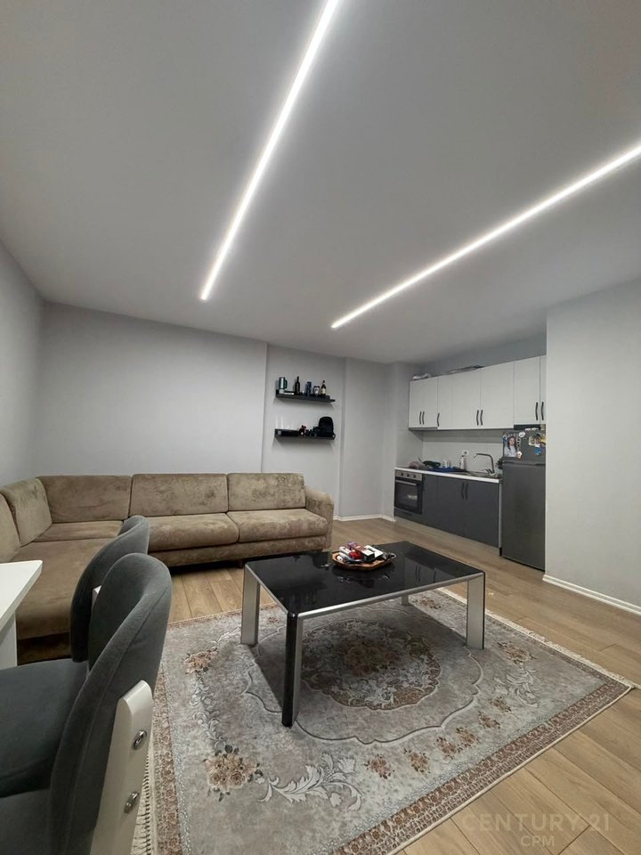 SHITET APARTAMENT 1+1 NË ASTIR