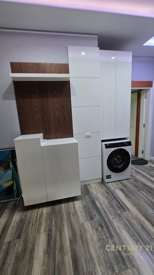 JEPET ME QIRA APARTAMENT 2+1+PARKIM NE SAUK
