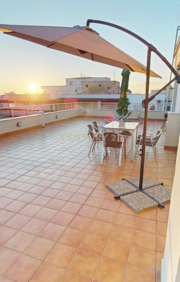 Shiten dy apartamente 1+1 – Pista Iliria, Durrës!
