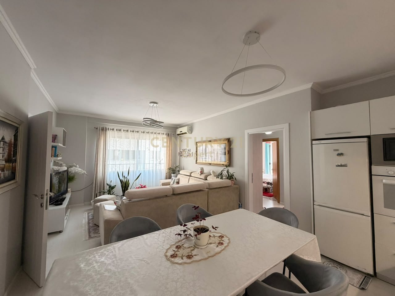 Vendiamo appartamento 3+1+3 vicino a Villa L, Astir!