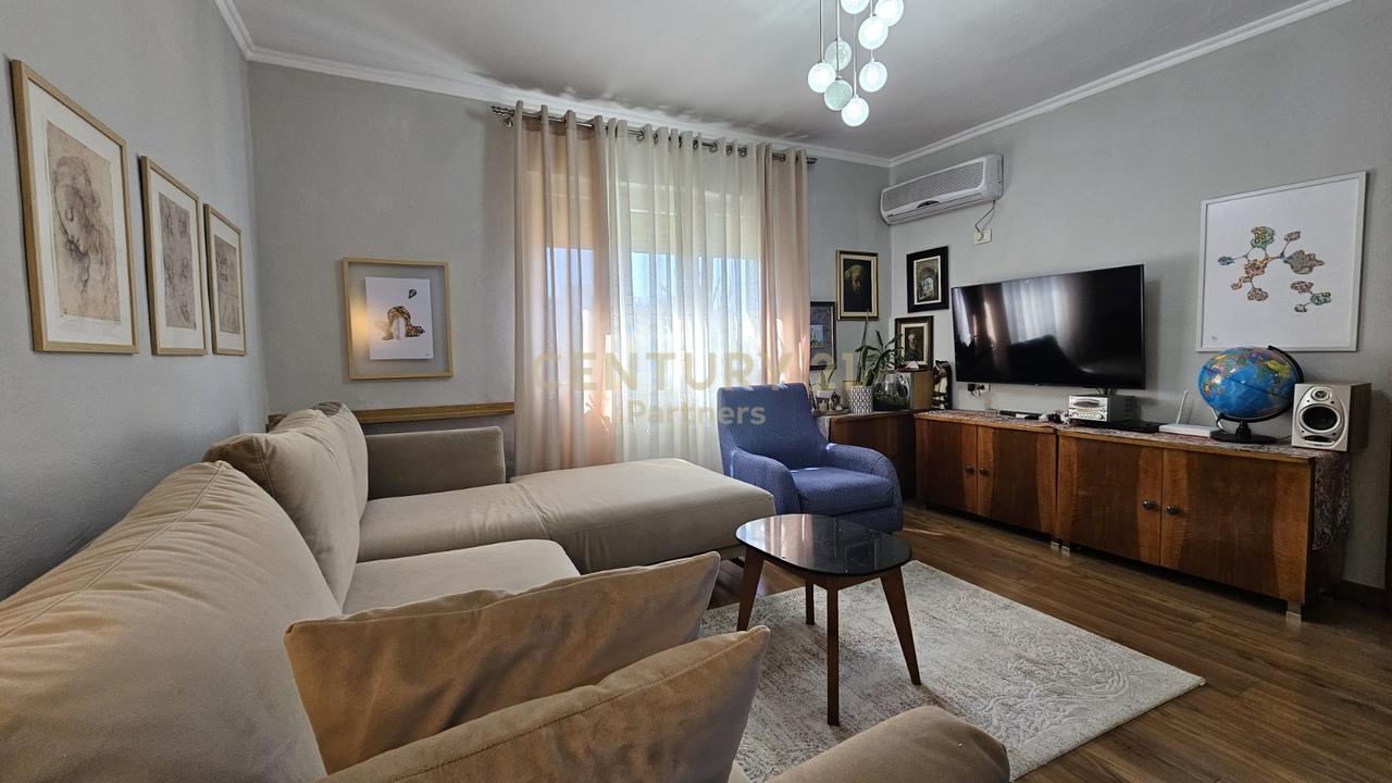 Apartament 2+1+2 Për Shitje në Ali Demi, Tiranë - 168,000€ | 80.5 m²