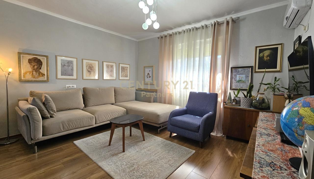 Apartament 2+1+2 Për Shitje në Ali Demi, Tiranë - 168,000€ | 80.5 m²