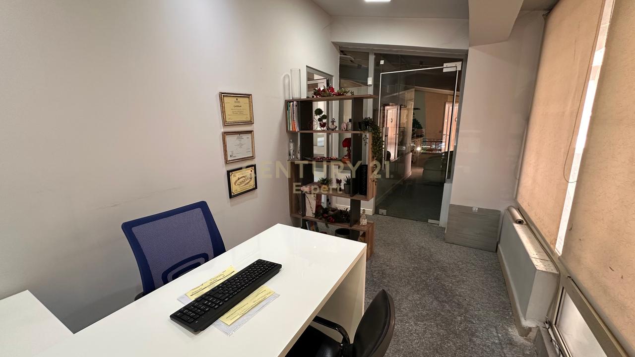Two offices for rent Myslym Shyri