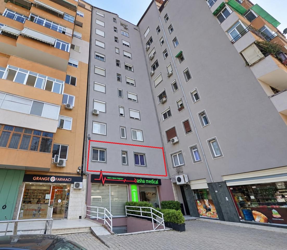 VENDIAMO APPARTAMENTO 3+1+2 PER ABITAZIONE O UFFICIO PRESSO L'EX ULTIMA STAZIONE DELLA NUOVA TIRANA!