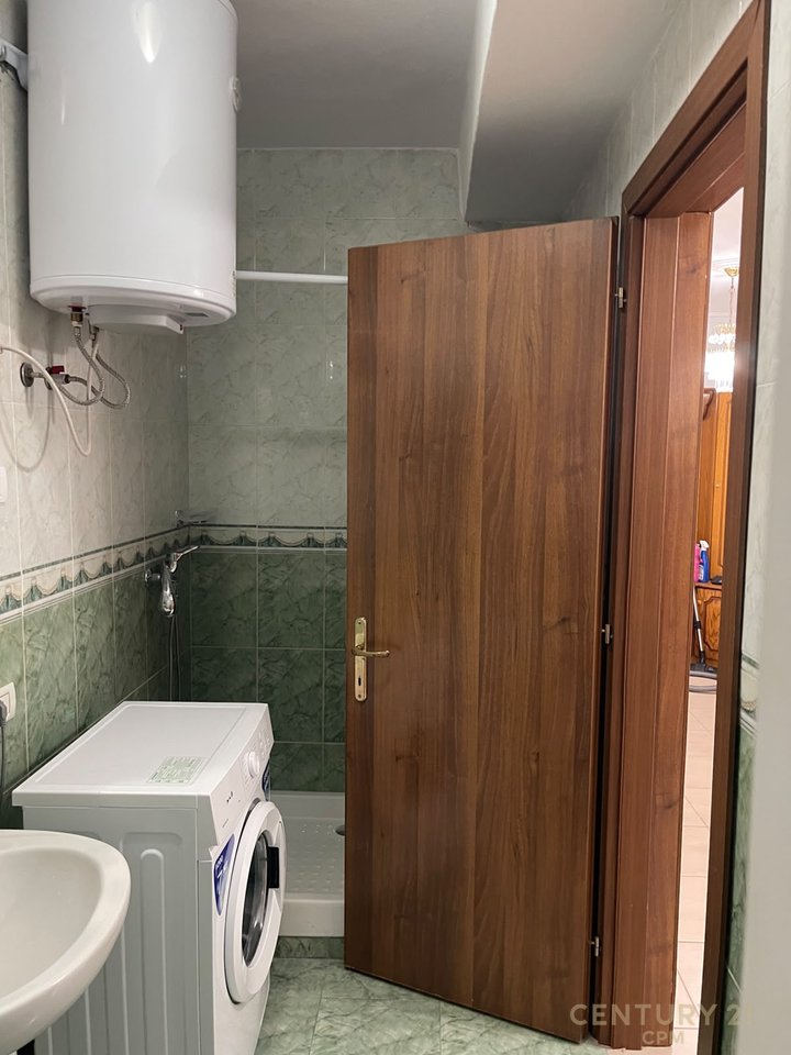 Apartament 2+1 Me Qira në Tirana e Re, Tiranë - 75000 ALL | 70 m²