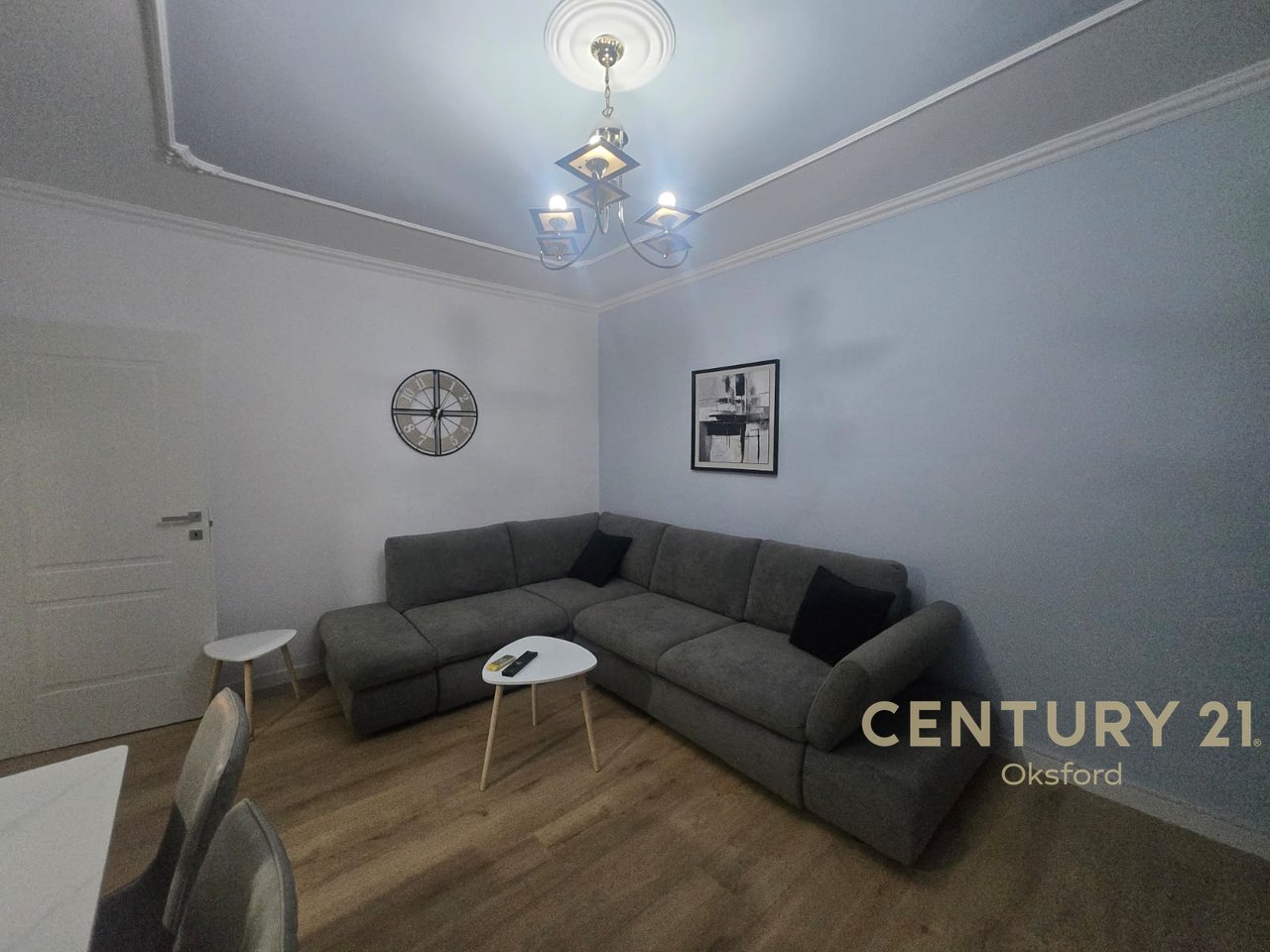 APARTAMENT 2+1 ME QIRA NE XHAMLLIK
