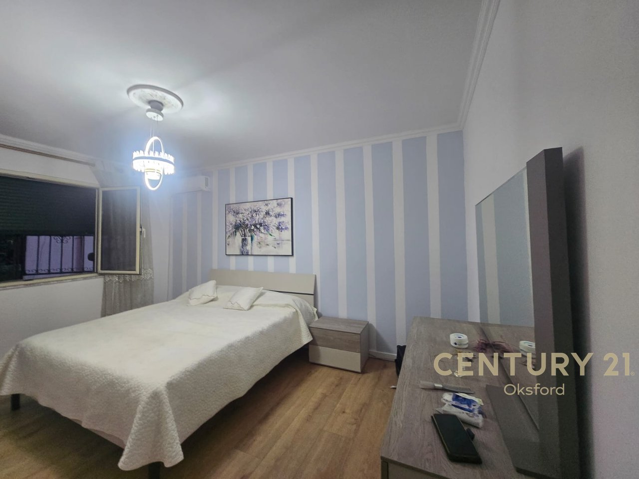 APARTAMENT 2+1 ME QIRA NE XHAMLLIK
