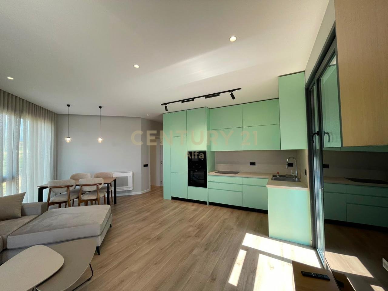 Affittasi Appartamento 2+1 al Lago Secco! 1300 € / Mese