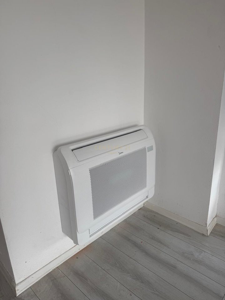 Appartamento /Ufficio 2+1+2 in affitto Viale Nuovo, Complesso Ndregjoni