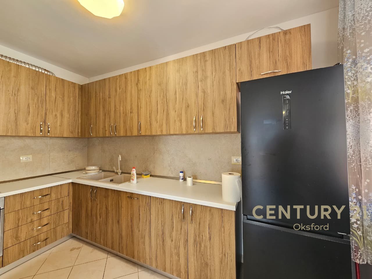 SHITET APARTAMENT 2+1+2 TE LIQENI I THATE