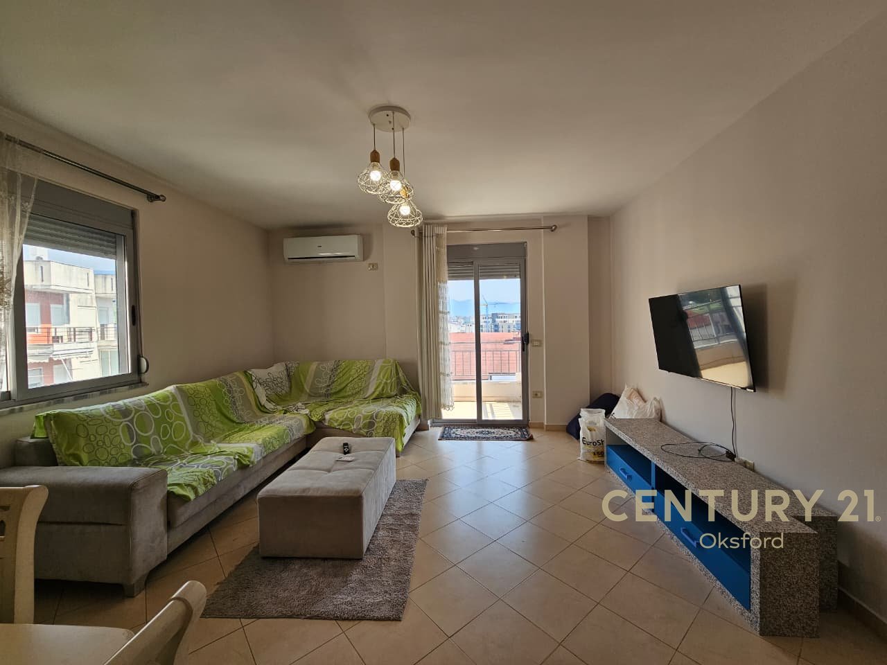 SHITET APARTAMENT 2+1+2 TE LIQENI I THATE