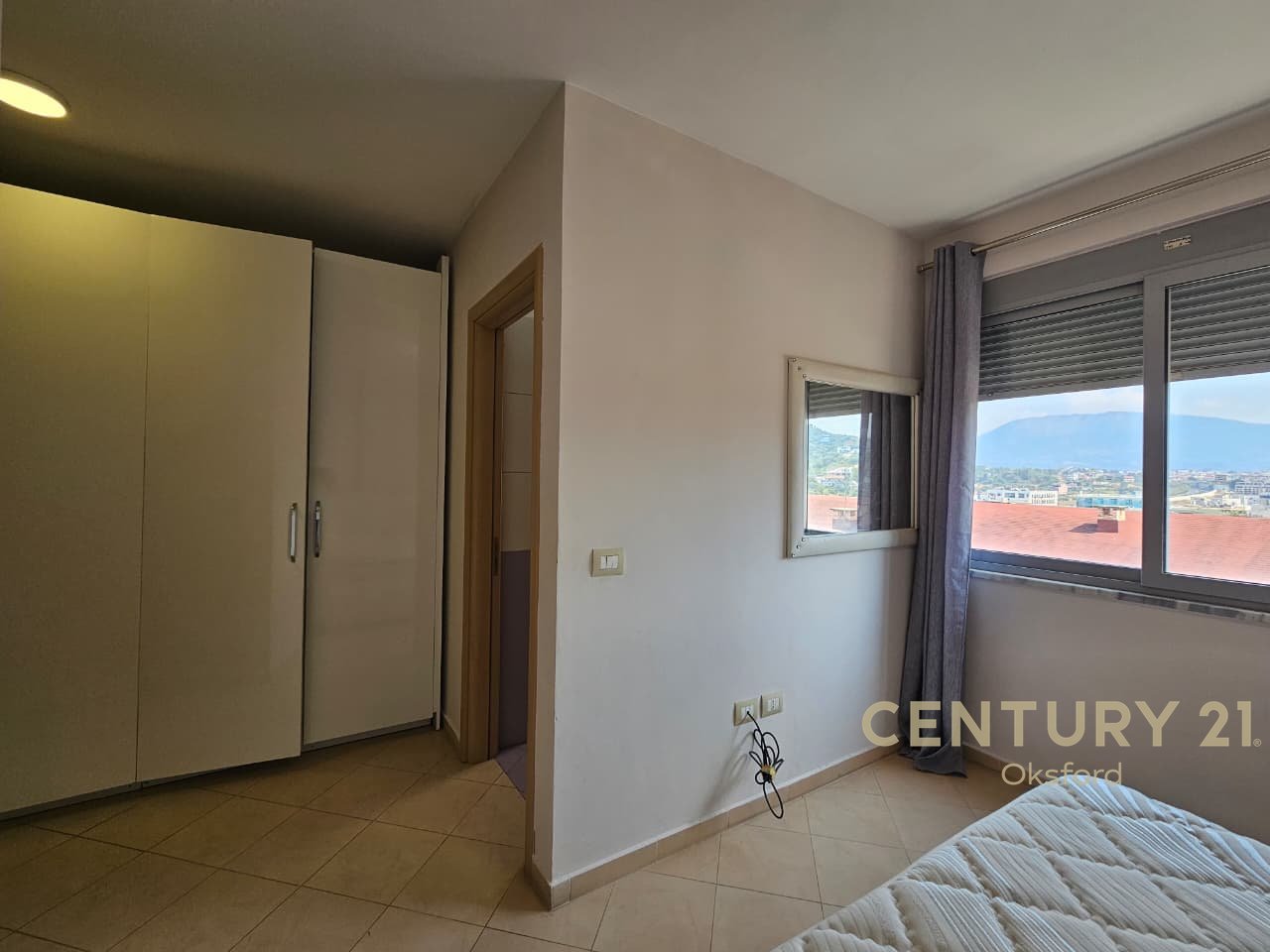 SHITET APARTAMENT 2+1+2 TE LIQENI I THATE
