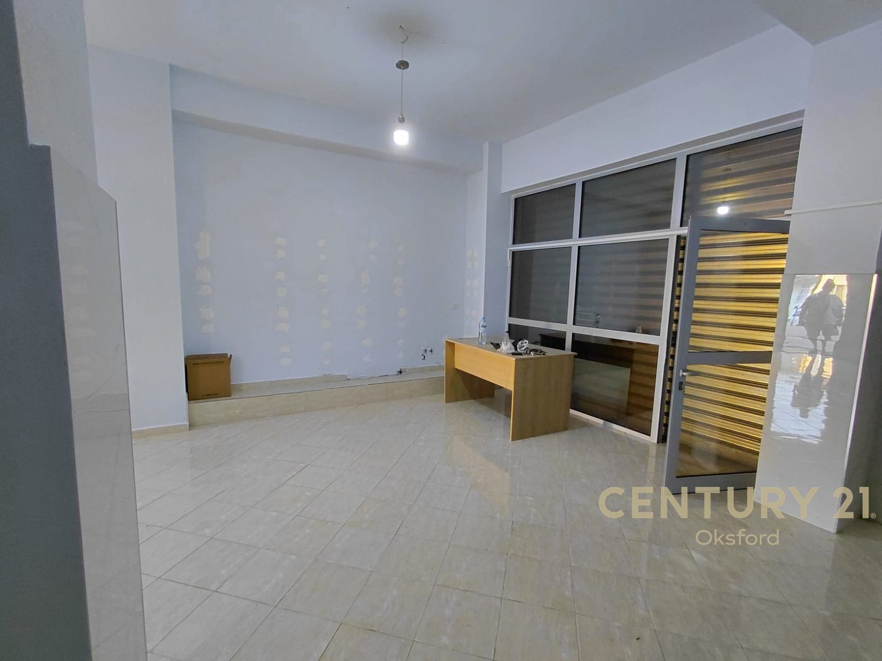 Commercial space for rent – Shop / Warehouse