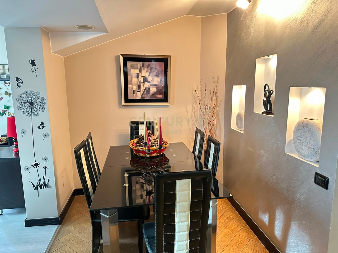 Apartament 2+1+3 | Ish-Fusha e Aviacionit