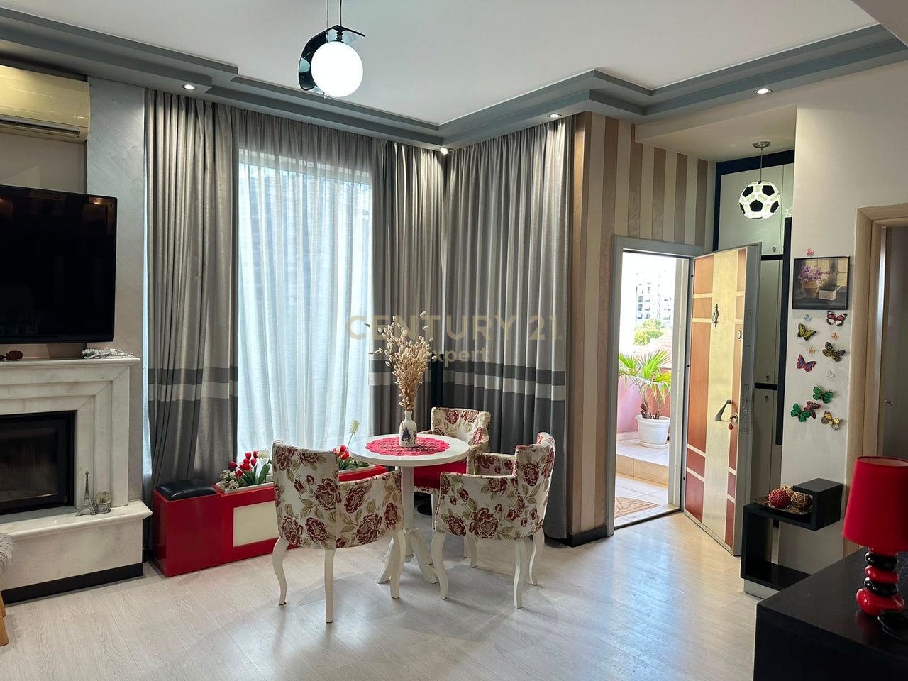 Apartament 2+1+3 | Ish-Fusha e Aviacionit