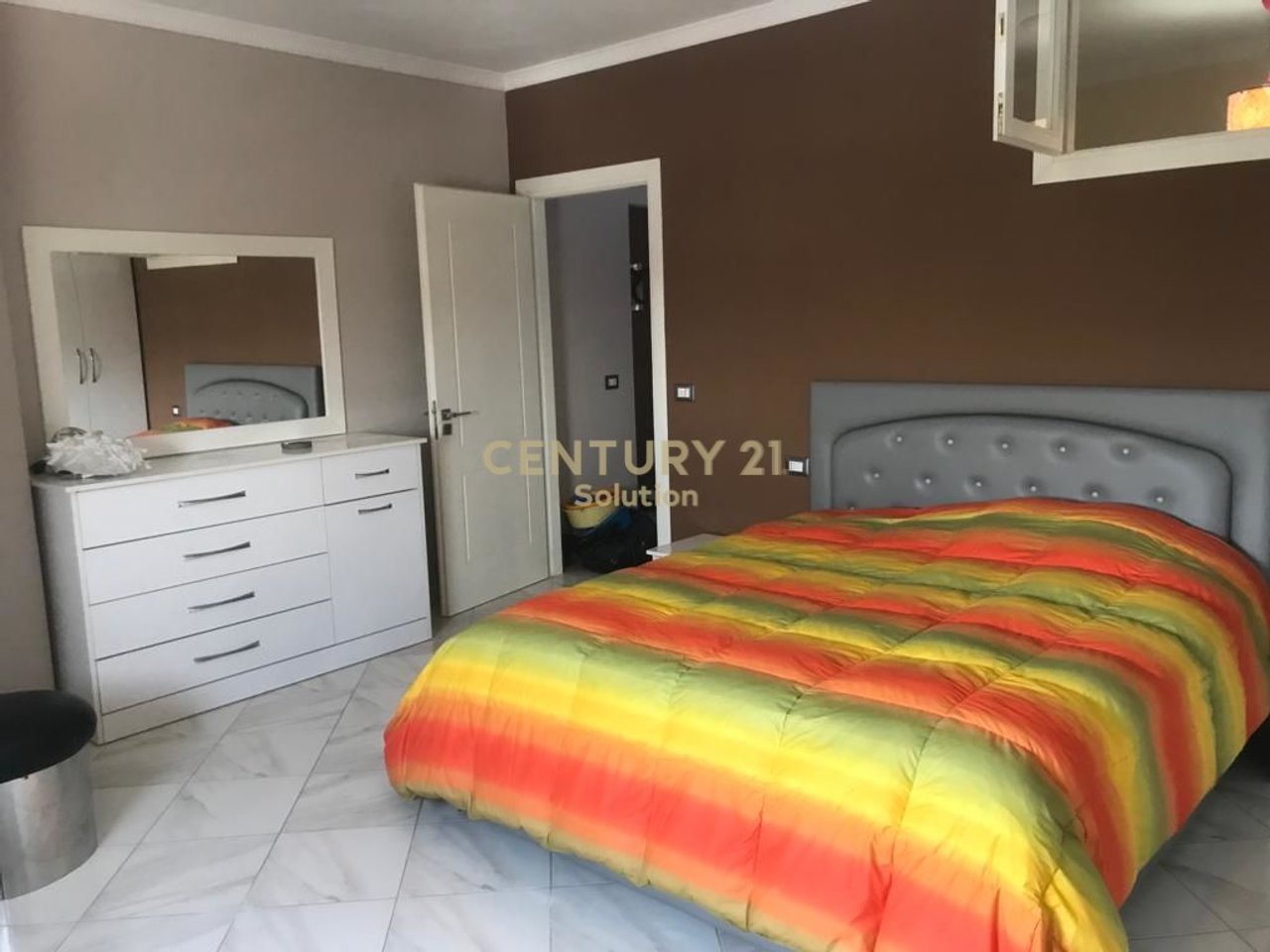 FOR RENT APARTMENT 2+1+2 NEAR SQUARE 21 !