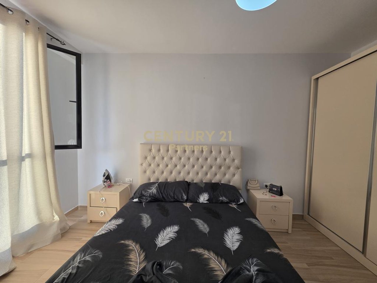🏡VENDESI APPARTAMENTO 1+1 PRESSO RESIDENZA CITY VIEW, SHKOZË – TIRANA