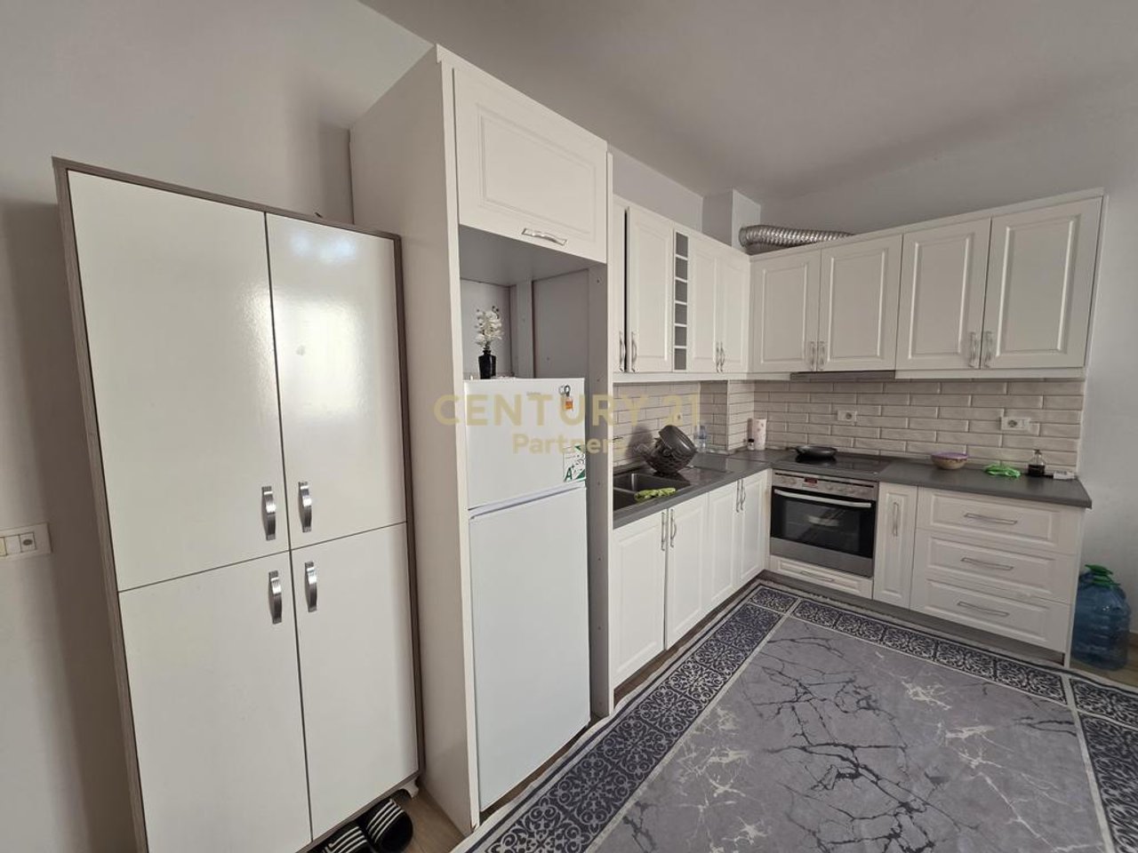 🏡VENDESI APPARTAMENTO 1+1 PRESSO RESIDENZA CITY VIEW, SHKOZË – TIRANA