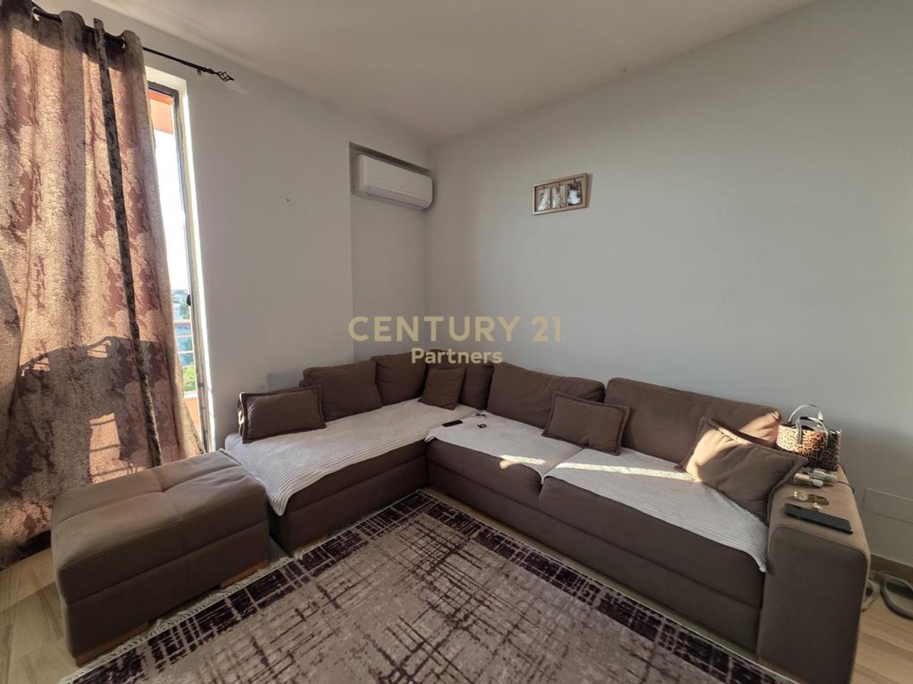 🏡VENDESI APPARTAMENTO 1+1 PRESSO RESIDENZA CITY VIEW, SHKOZË – TIRANA
