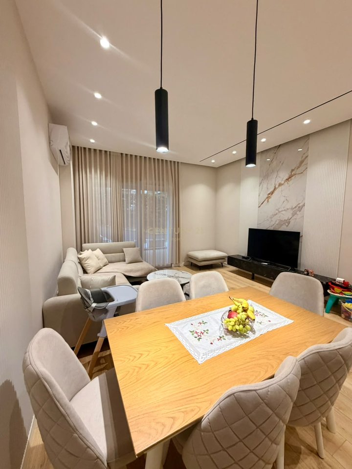 NEW LISTING‼️APARTMENT FOR SALE 1+1+ VERANDA 📍 KODRA E DIELLIT