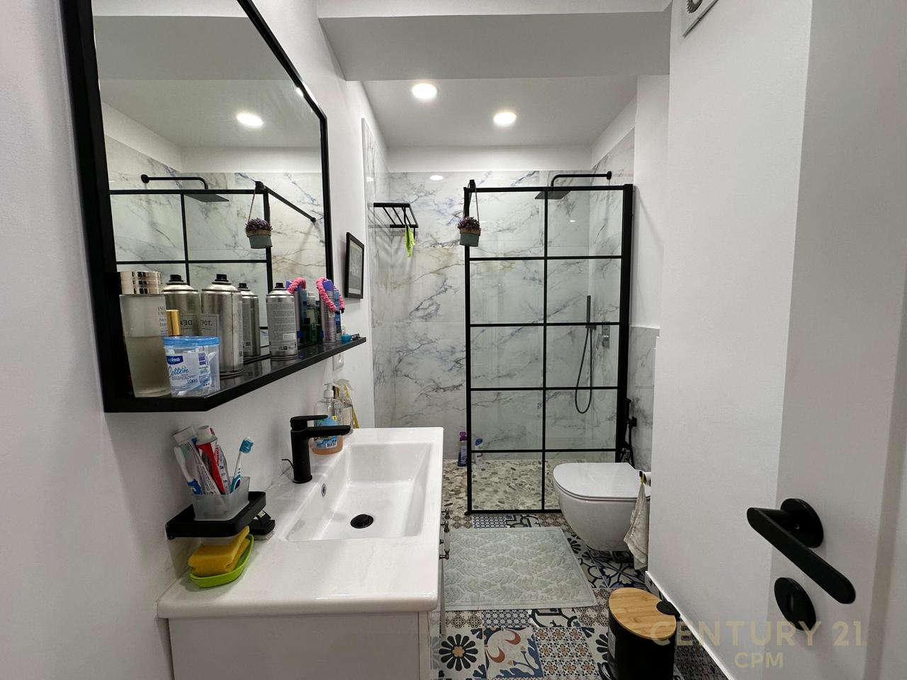 Appartamento 2+1 In Affitto Vicino a Ekonomiku!