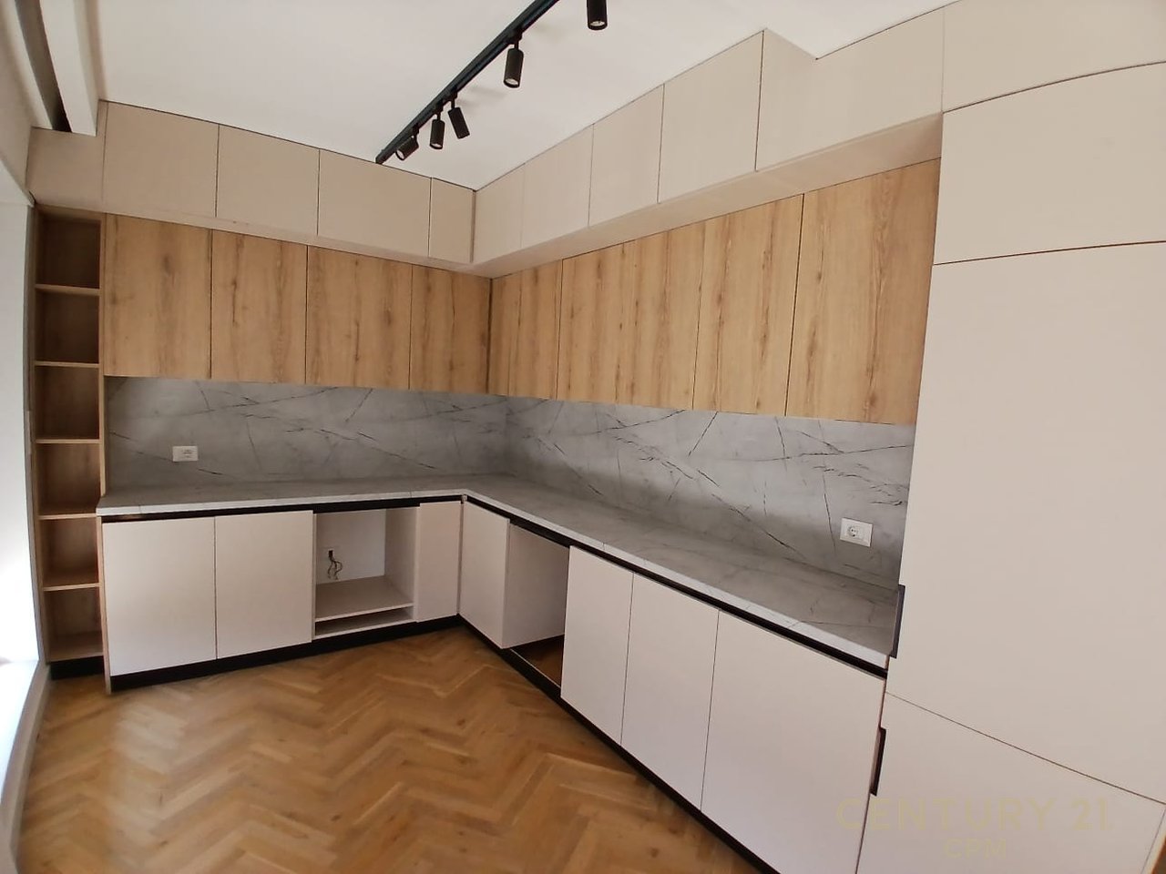 FOR RENT  DUPLEX TYPE VILLA, KODRA E DIELLIT