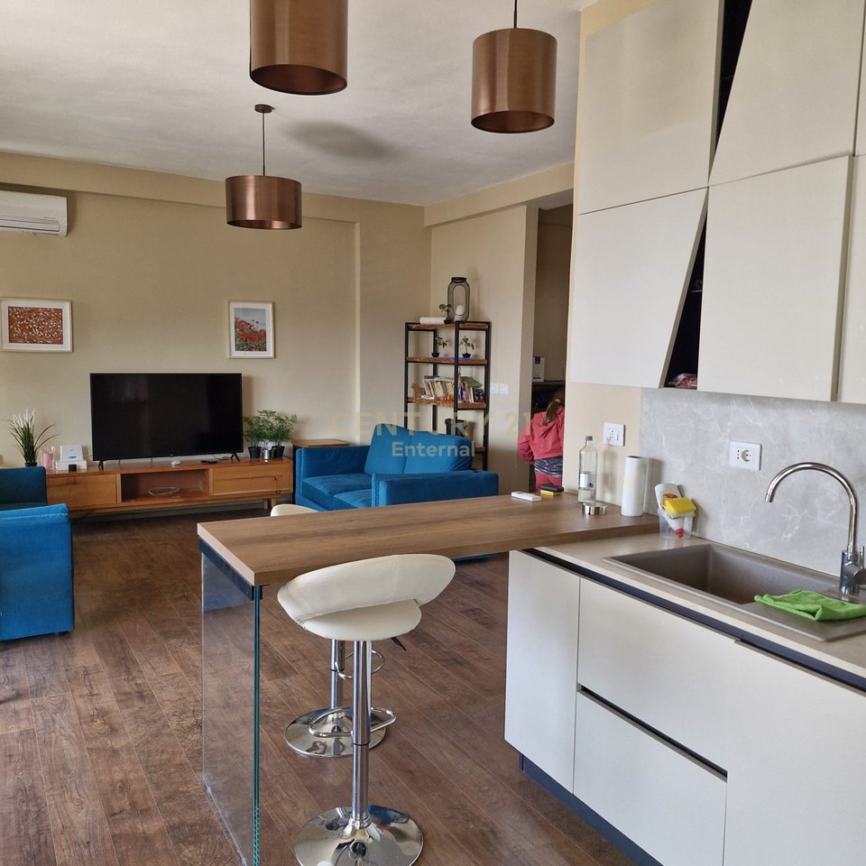 SUPER APPARTAMENTO 1+1 IN VENDITA – SARANDË