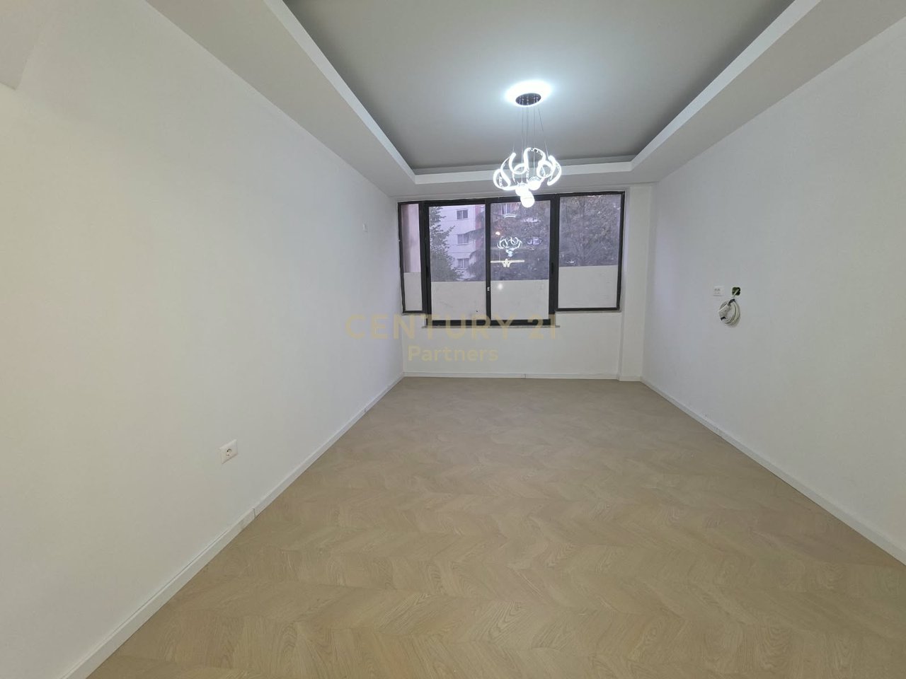 WE SELL 2+1 APARTMENT IN YZBERISHT